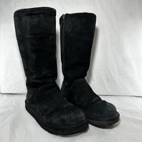 Ugg Women’s Classic Black Boots Tall Size 8 - Picture 1 of 16